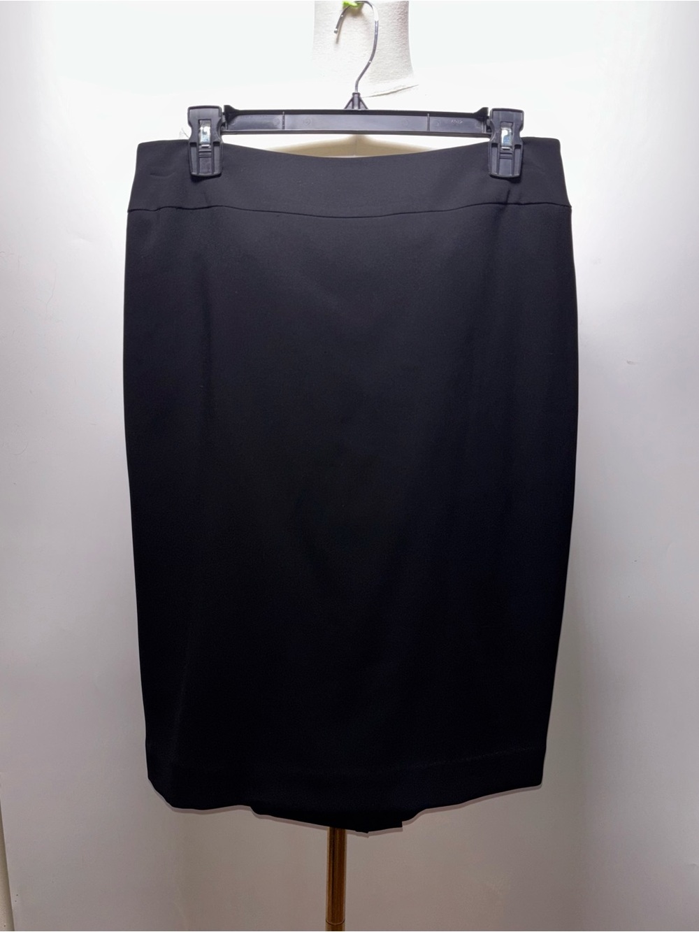 Kasper Black Pencil Skirt Size 12